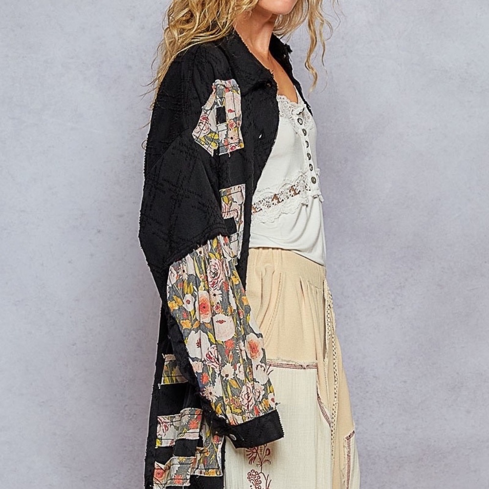 New POL Long Sleeve Oversized Fit Denim Long Shirt Shacket Lightweight Duster - Picture 3 of 8